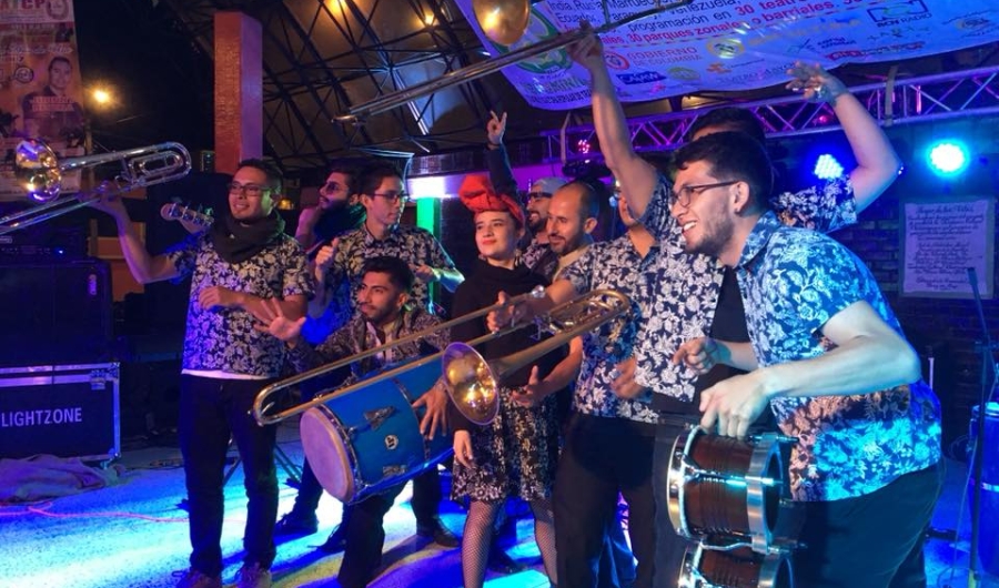 Noches DC en Vivo