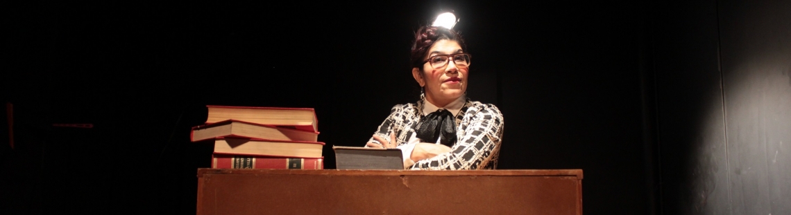 La profesora Rosalba Scholasticus del grupo Teatro Ditirambo.