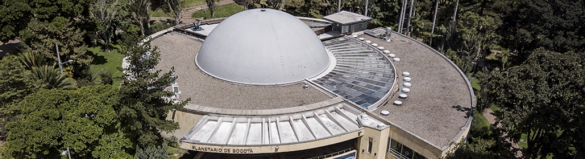 Foto aérea del Planetario de Bogotá