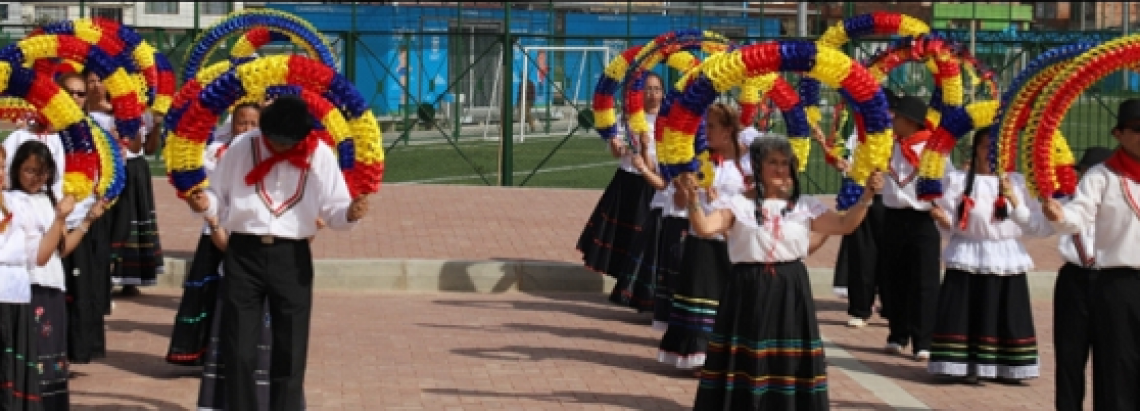 Personas danzando