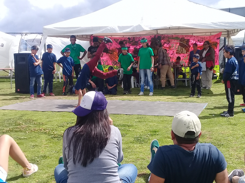 Personas en actividad al aire libre