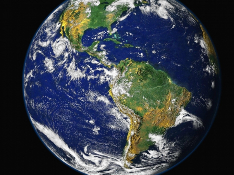 Planeta Tierra visto desde el espacio. 