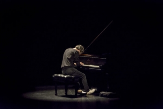 Presentación del pianista James Rhodes en el teatro Jorge Eliécer Gaitán