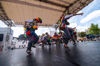 Festival Danza en la Ciudad Toma bailada Chapinero