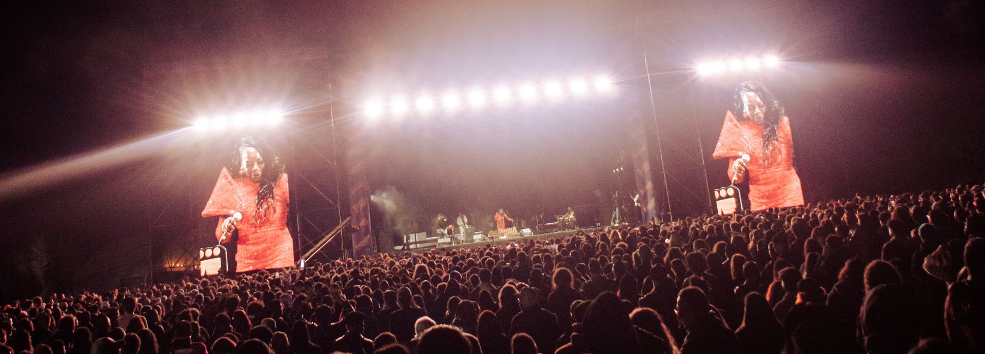 Buika en el esnario Colombia la Parque 2025