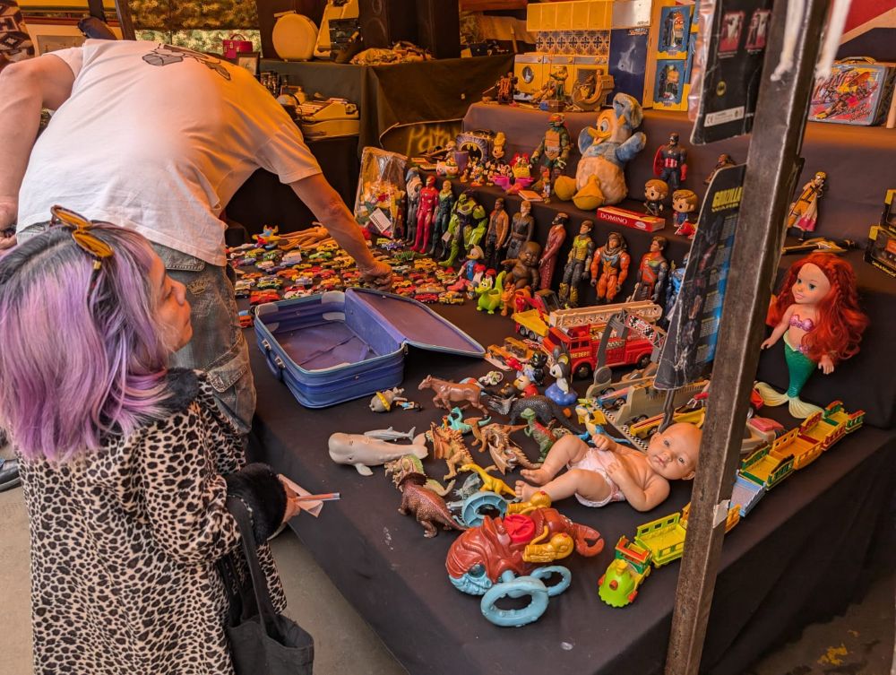  Salida de campo a los mercados de pulgas en el centro de Bogotá