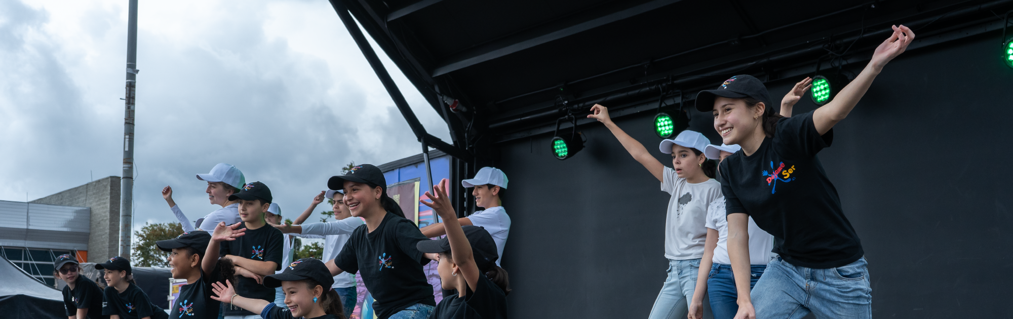 Ganadores de Es Cultura Local en el Festival Danza en la Ciudad 03