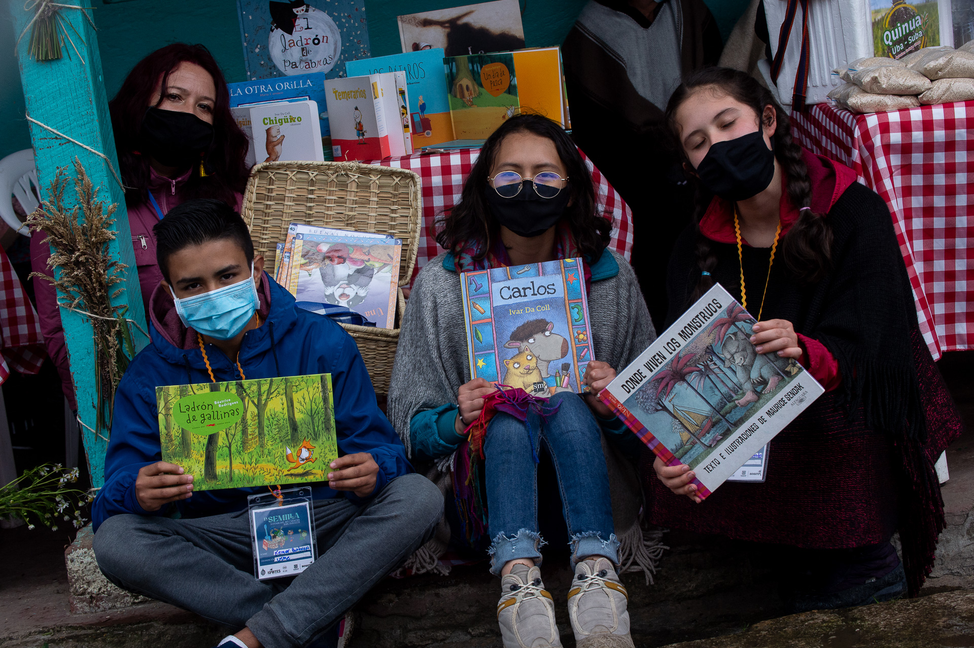 Libros buenos a la vereda