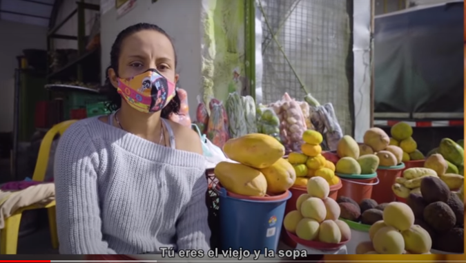 Mujer frutas