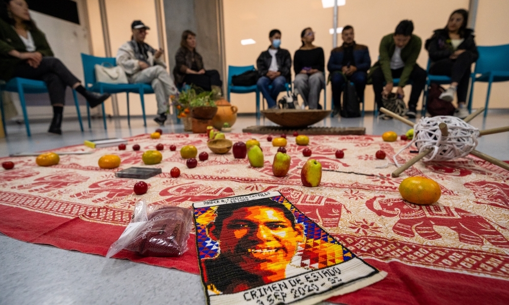 Voces y memorias que crean caminos de paz