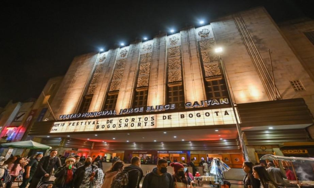 Fachada del Teatro Jorge Eliécer Gaitán.