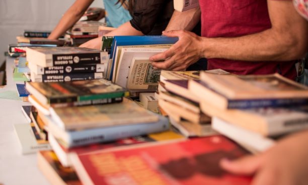 Disfrute del primer pícnic literario de 2019 Libros