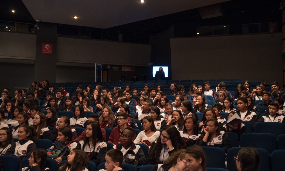 Auditorio Bogotá en 100 palabras Público en auditorio