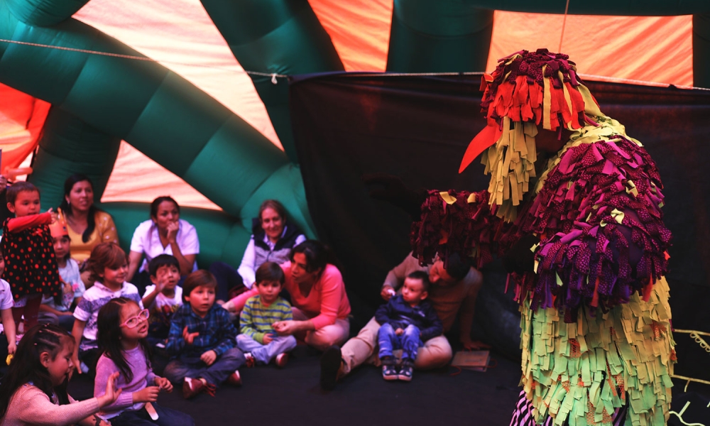 Nidos - Arte en Primera Infancia El gigante de la Feria del Libro