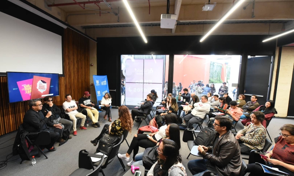 Lanzamiento Seminario Arte, Cultura y Formación Asistentes al evento
