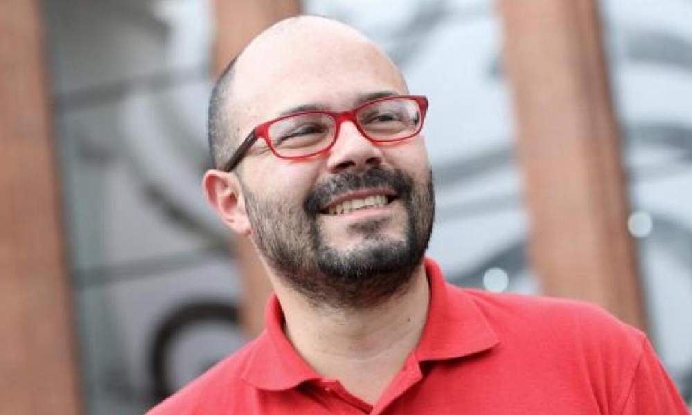 Eduardo Otálora. Fotografía tomada de Radio Nacional Eduardo Otálora. Fotografía tomada de Radio Nacional