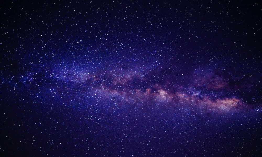 Hablemos del universo, descifrando la luz de las estrellas Hablemos del universo, descifrando la luz de las estrellas