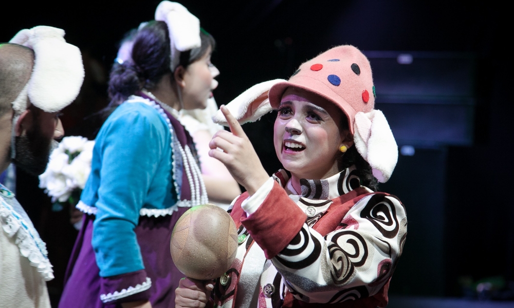 Mujeres en obra de teatro Mujeres en obra de teatro
