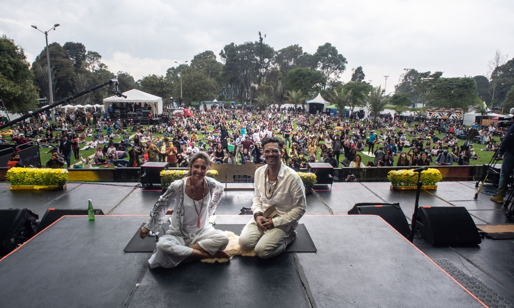 Draco en Colombia al Parque yoga kundalini Draco en Colombia al Parque yoga kundalini