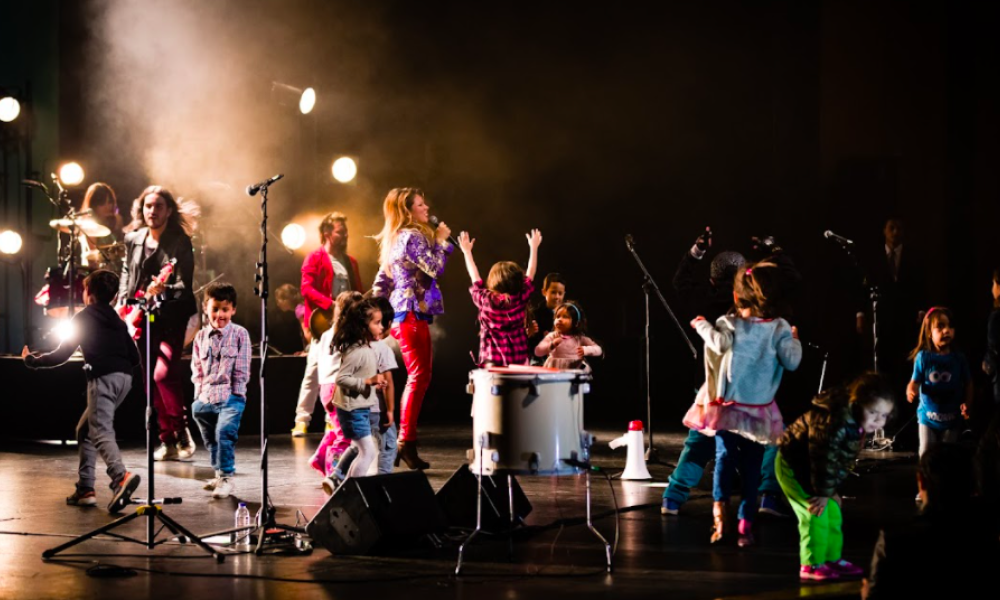 Grupo Tú Rockcito Niños en concierto de música