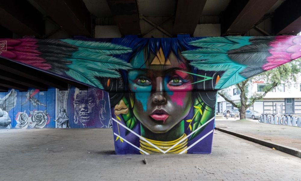 Mural en zona bajo puente de la 72 Mural en zona bajo puente de la 72