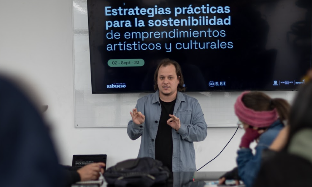 Encuentro sobre sostenibilidad en las artes Charla sobre emprendimiento artístico y cultural