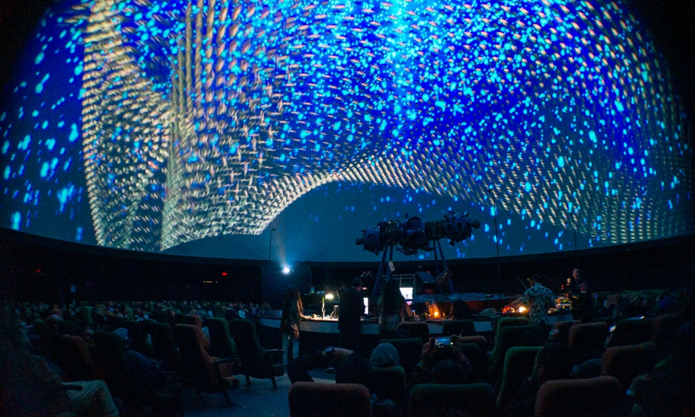 Festival Domo Lleno 2023 Domo del Planetario con luces