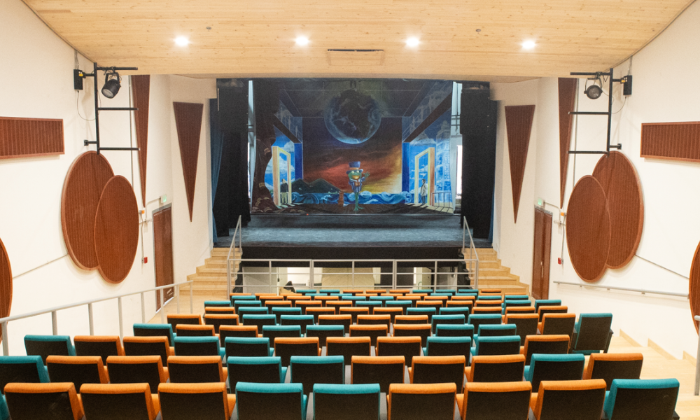 Teatro El Parque Obra de teatro en el escenario Teatro El Parque