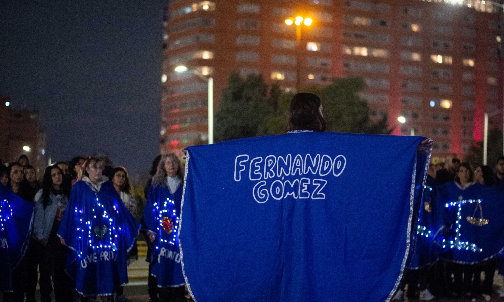 ‘Ausentes, Estrellas Presentes’ ‘Ausentes, Estrellas Presentes’