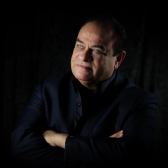 Tony Vega