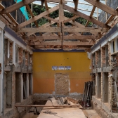 Detalle de los trabajos de restauración en el Teatro El Parque - julio 8 2022