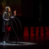Vanessa Rosales en su conversatorio La insurrección de la escritura femenina