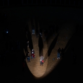 Acción pública de memoria en la Plaza de toros Santamaría 2021. 