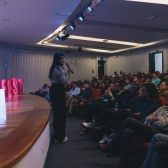 Charla De la corteza prefrontal a libido digital