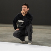fotografía por Juanita González - montaje exposición nominada al XIII Premio Luis Caballero Anoche a la medianoche de Ricardo Muñoz Izquierdo