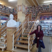 Monica el biblioteca