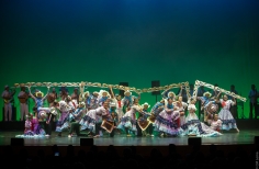 Gala lo mejor de la danza folclórica colombiana