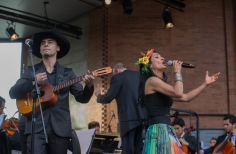 Concierto fusion filarmonica juvenil y grupo Cimarron