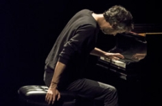 Presentación del pianista James Rhodes en el teatro Jorge Eliécer Gaitán