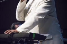 Alci Acosta en el Teatro Jorge Eliécer Gaitán