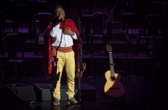 Alci Acosta en el Teatro Jorge Eliécer Gaitán