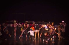 Obra Petrushka de la Compañía Joven de Danza Crea