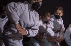 Obra Esmog de la Compañía Joven de Danza Crea