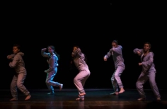 Obra Esmog de la Compañía Joven de Danza Crea