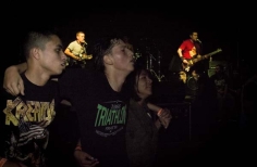 DC en vivo en auditorio "Lumiere" Bandas FUC y Sordos.