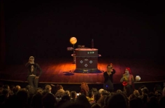 Fiesta de los niños en el Teatro El Parque