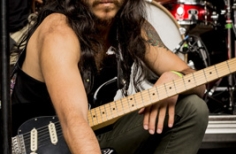 Concierto Rockaxis en La Media Torta