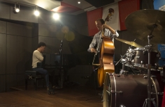 Personas participando del Taller de improvisación Jacky Terrasson Trio