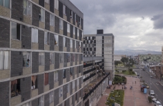 Asomate a la ventana