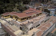 Galería Santa Fe.